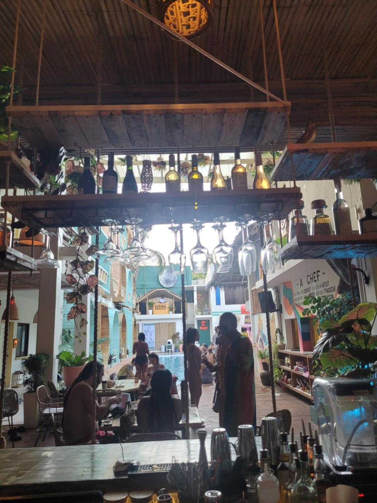 Happiness Hostel Boracay Balabag  Exterior foto
